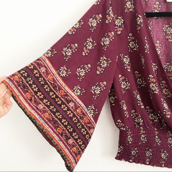 Twine & String bell sleeve floral top - Picture 4 of 10